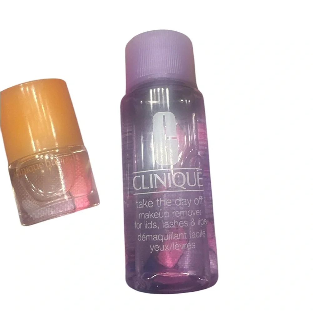 Clinique Makeup Bag with Skincare Minis